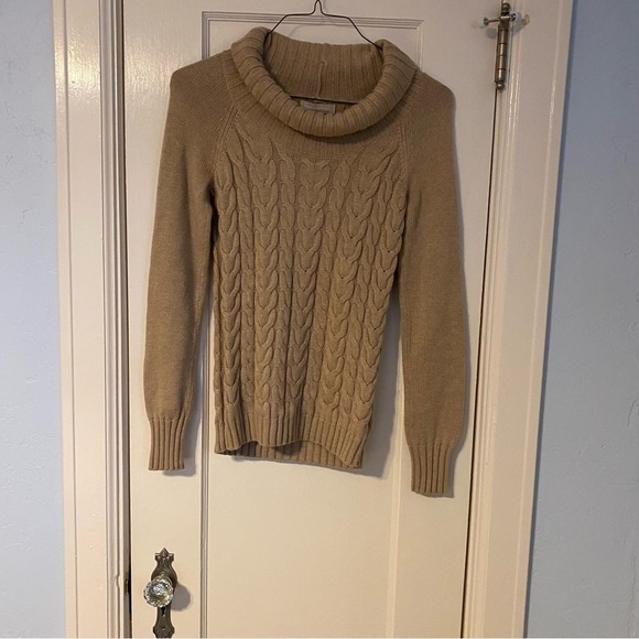 Banana Republic Sweater Wool Cashmere Cable Knit Camel Cowl Neck Soft Size XS - Picture 2 of 7